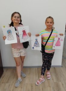 Шаблони із сукнею