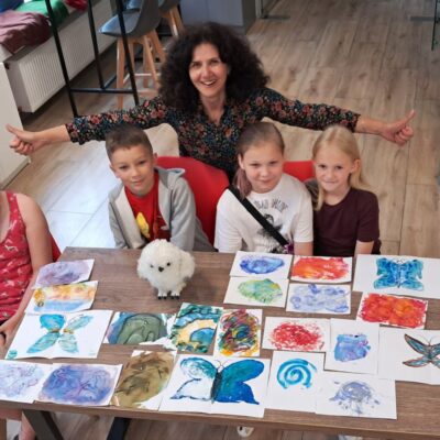 Парасолька