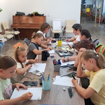 Три крапки...