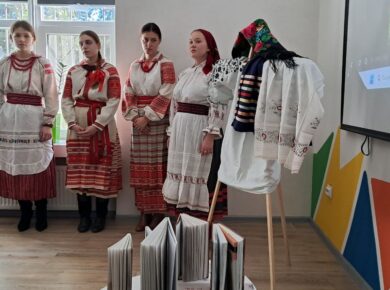 Зустріч для студентів з Раїсою Цапун