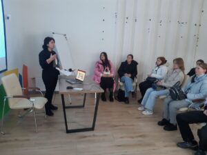 Коректне обговорення про людей з інвалідністю та літнього віку