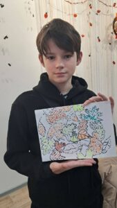 Крапкування малюнку осіннього листя