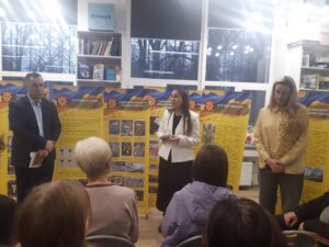 Організатори заходу та спікер Олександр Профорук