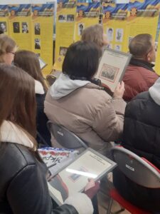 Перегляд експозиції про Ніла Хасевича