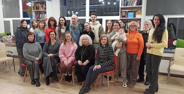 Післяпрем’єрна зустрі «Love is / Любов це / l'Amour est»