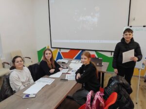 Фото учасників