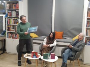 Спікери заходу Андрій Пермяков, Анатолій Кичинський та Леся Мудрак