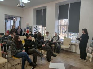 Учасники читали поезії Тараса Шевченка та обговорювали їх