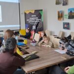 "Три крапки..."