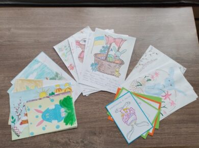 Великодні послання для Захисників