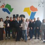 «Доторкнулися пензлем»