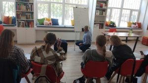 Працювали в групах над дискусією
