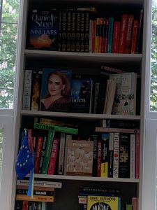 Полиця книг для обговорення