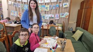 вогниками натхнення в очах малювали та спілкувалися з однодумцями